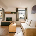 Homestay Mimosa 302